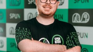 Gaúcho de 26 anos comanda empresa de 300 funcionários e diz que já deu para ficar rico: “Era o objetivo”