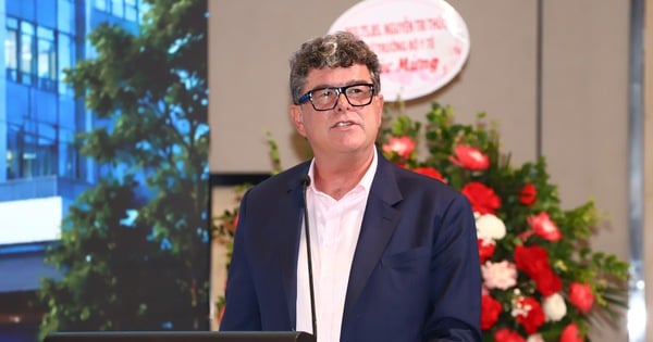 A dor deu origem a um regime de tecnologia médica: A história de Frank Hester e do sistema de registro eletrônico de saúde SystmOne.